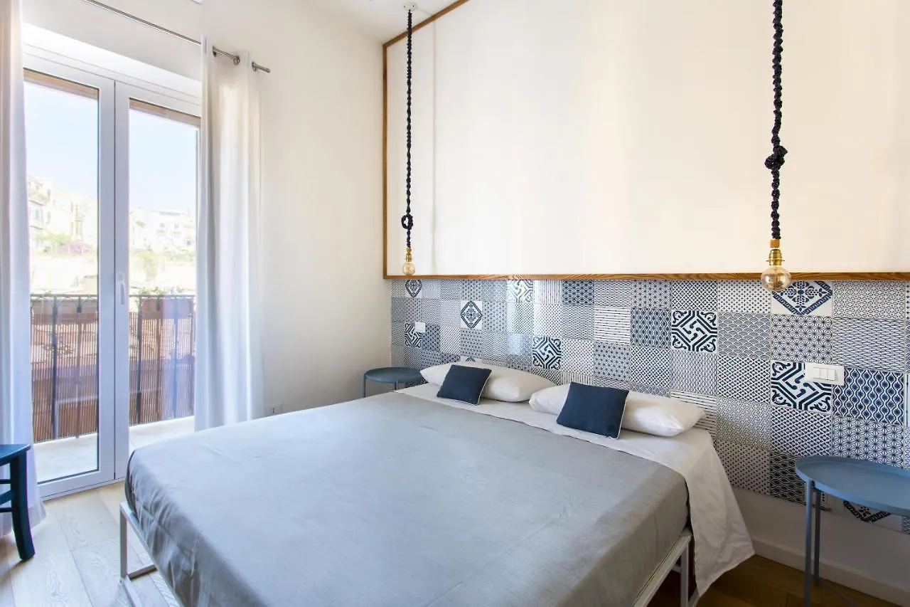 Canceddi Rooms Palermo Guest house